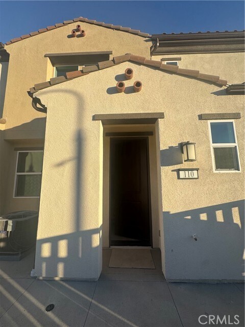 Building Photo - 3972 Lavine Wy