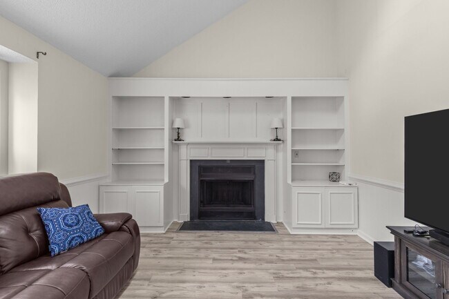 Building Photo - 1315 Copper Stone Cir