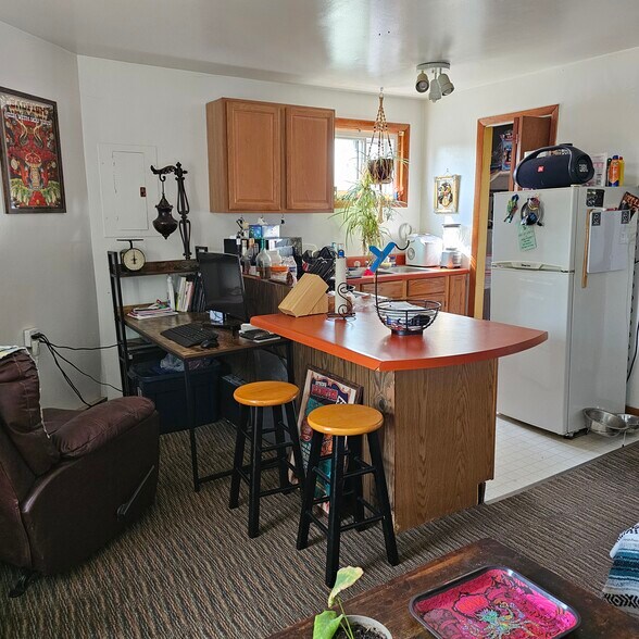 Kitchen/dining - 419 Franklin St