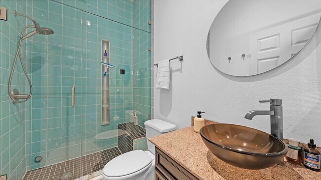 Building Photo - 72 Tall Trees Ct