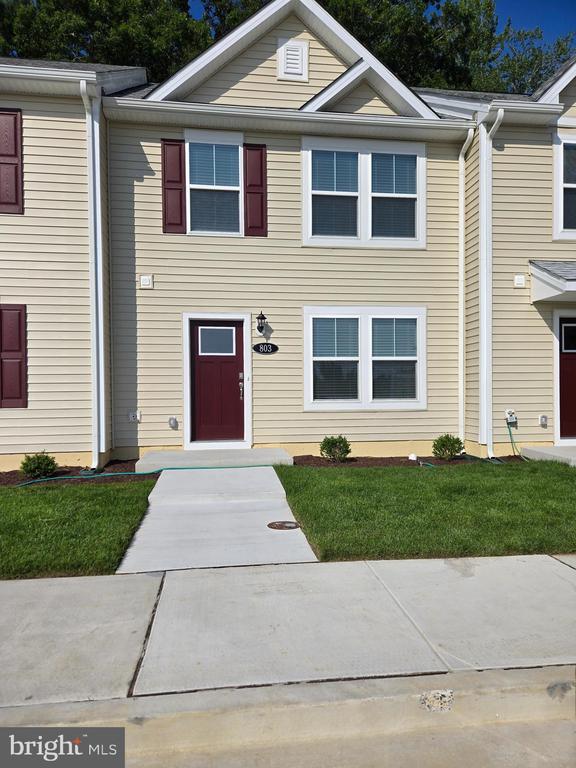 Building Photo - 803 Blue Wing Ct