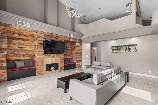 Building Photo - 8815 Blake Alan Ave