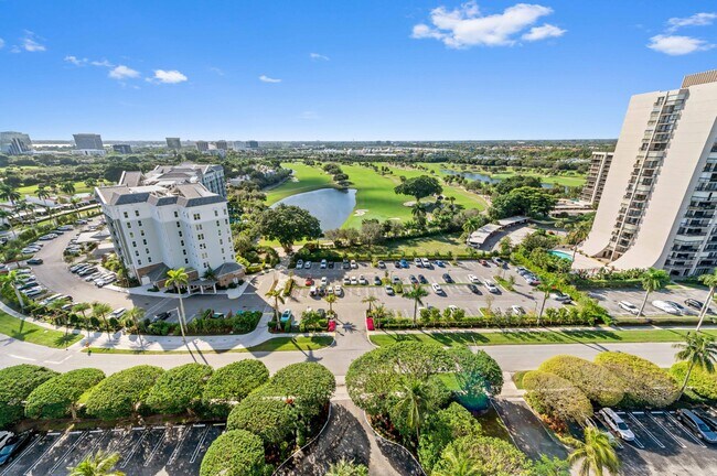 Building Photo - 2400 Presidential Way