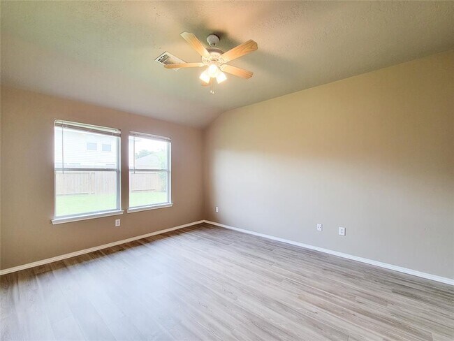 Building Photo - 2731 Trinity Glen Ln