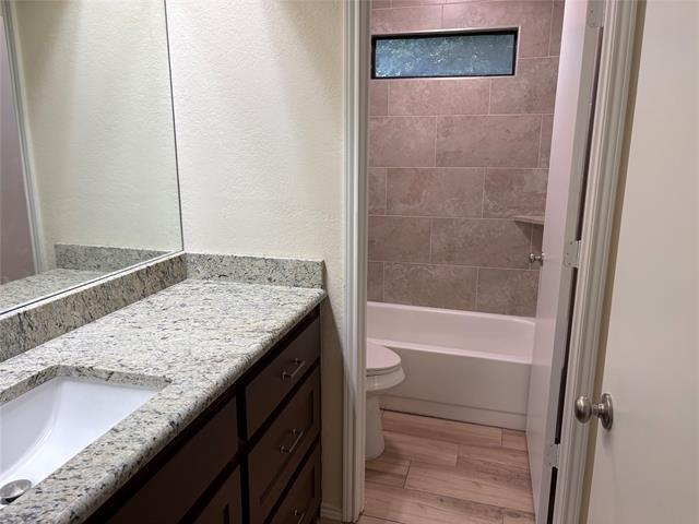 Building Photo - 107 Iberis Ct