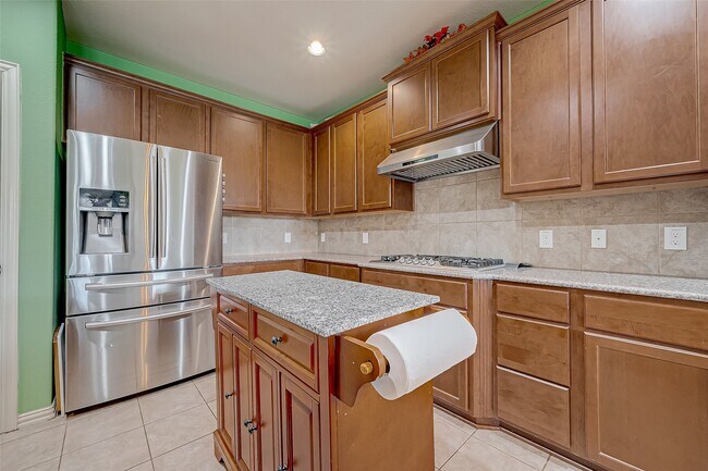 Building Photo - 5626 Jay Thrush Dr