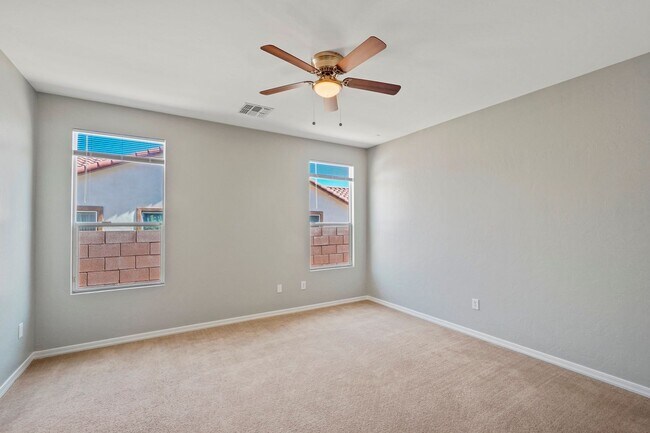 Building Photo - Stylish 4-Bedroom Rental in Rancho Sahuari...