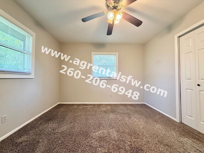 Building Photo - 5037 Brook Dr