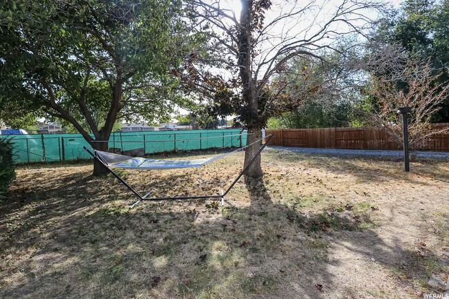 Building Photo - Charming 3 Bedroom Bungalow in West Valley