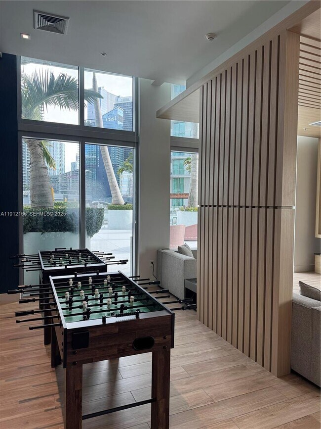 Building Photo - 90 SW 3rd St