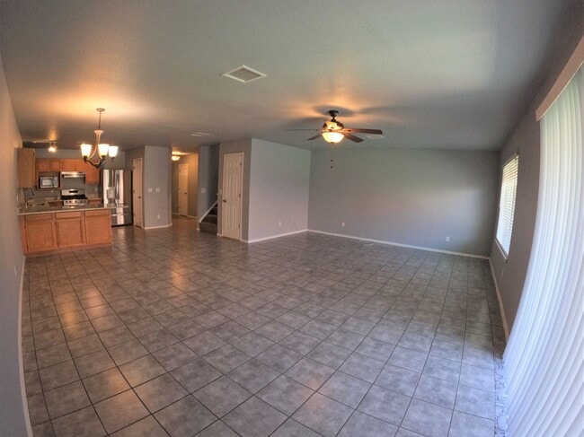 Building Photo - 3867 Thurston Ct