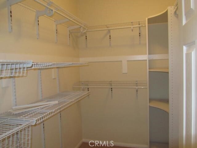 Building Photo - 46 Strawflower St