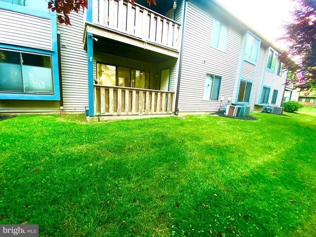 Building Photo - 803 Chesterwood Ct