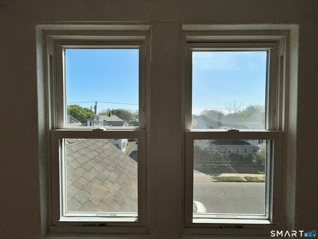 Building Photo - 89-91-91 Newbury St