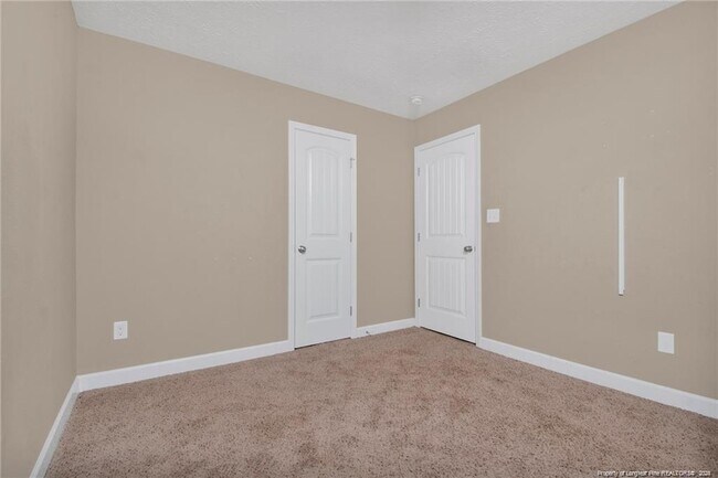 Building Photo - 4213 Pleasantburg Dr