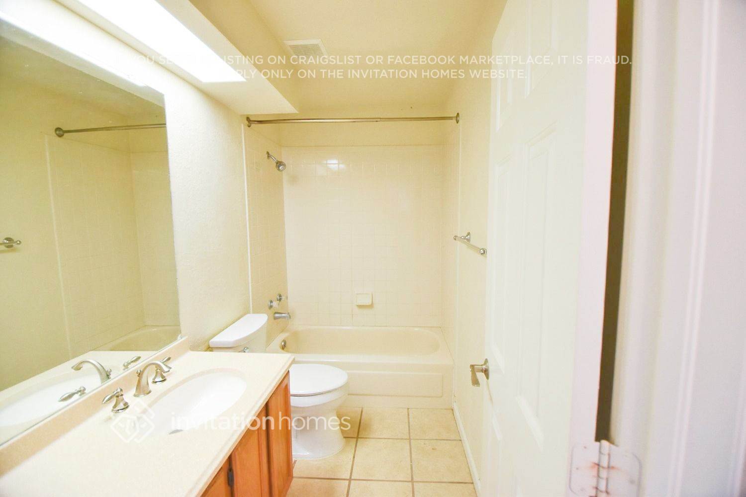Building Photo - 1572 Beacon Hill Dr