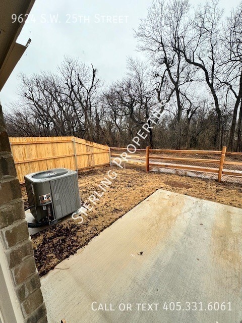 Building Photo - 9624 SW 25th St