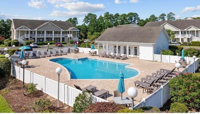 Building Photo - 5834 Longwood Dr