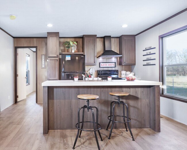 Building Photo - 111 Palomino Dr