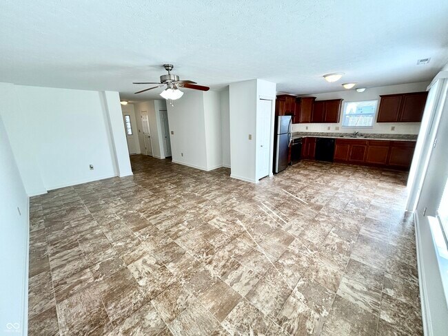 Building Photo - 4829 Penoyer Ln