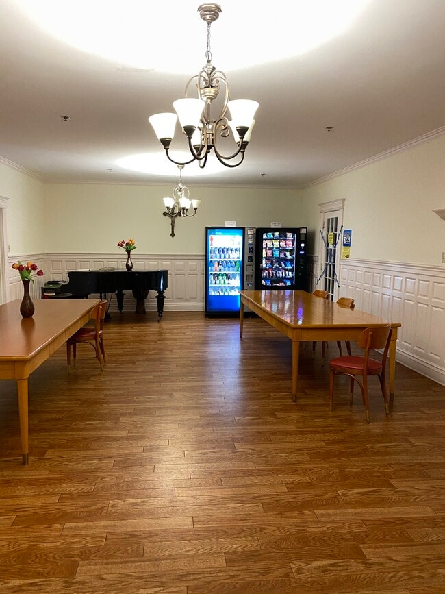 20 Charlesgate W 20 Charlesgate W Boston MA 02215 Apartment Finder