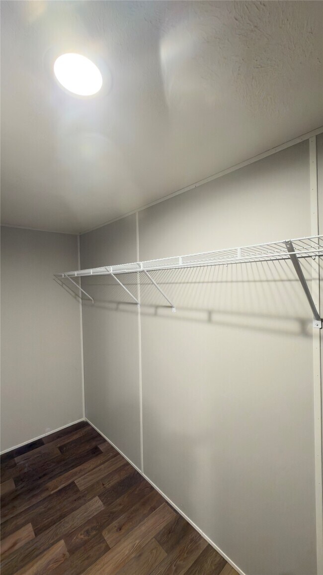 Building Photo - 7173 Rd 5878