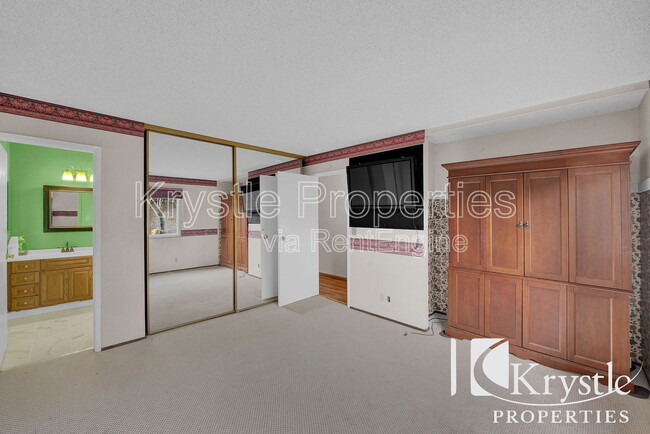 Building Photo - 180 Obsidian Ct