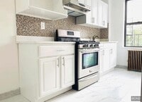 Building Photo - 1 bedroom in Brooklyn NY 11206