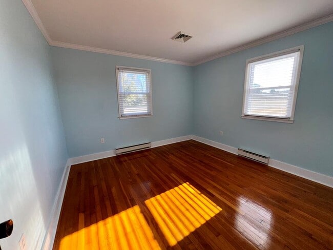 Building Photo - 25529 Pennsylvania Ave