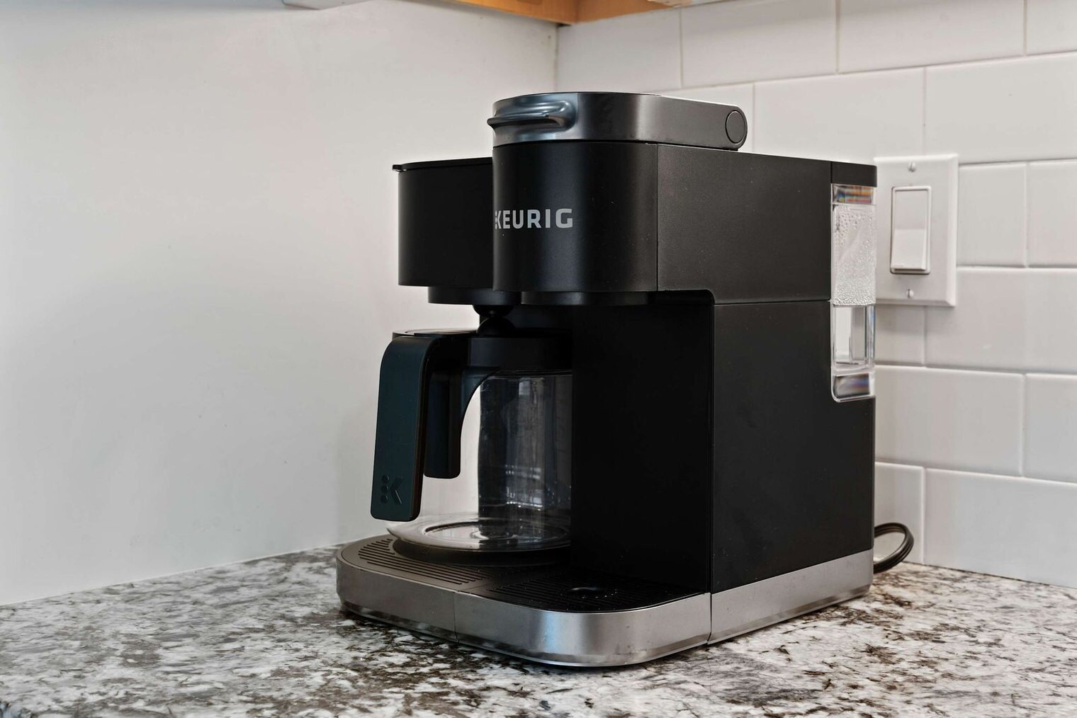 Building Photo - 1191 Los Amigos Dr