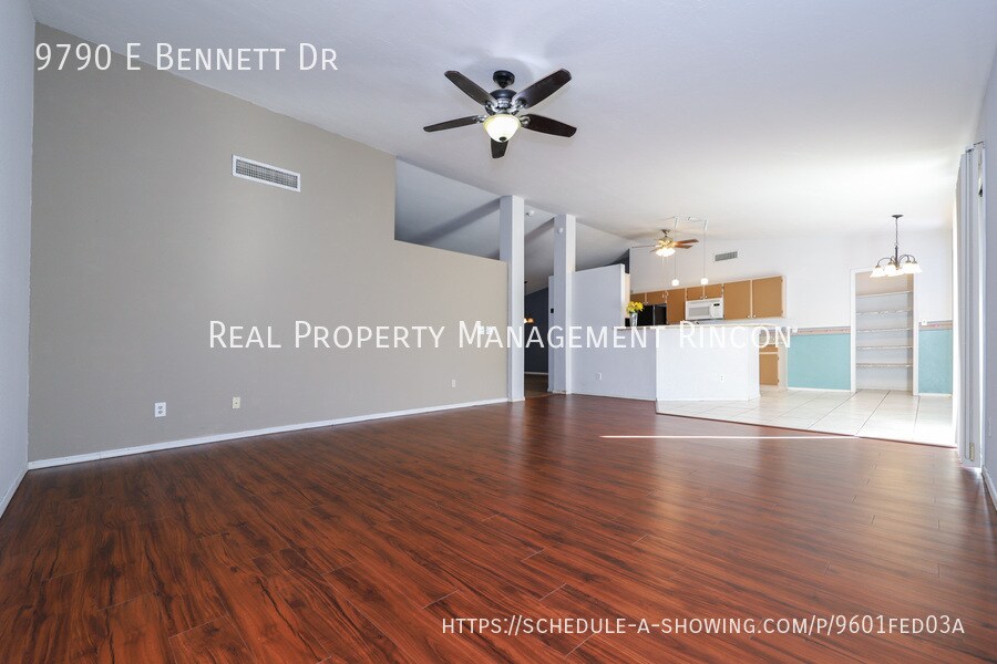 Building Photo - 9790 E Bennett Dr