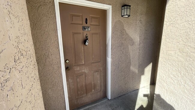 Building Photo - 17954 Villa Creek Dr