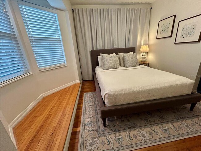 Building Photo - 3014 W Mason St