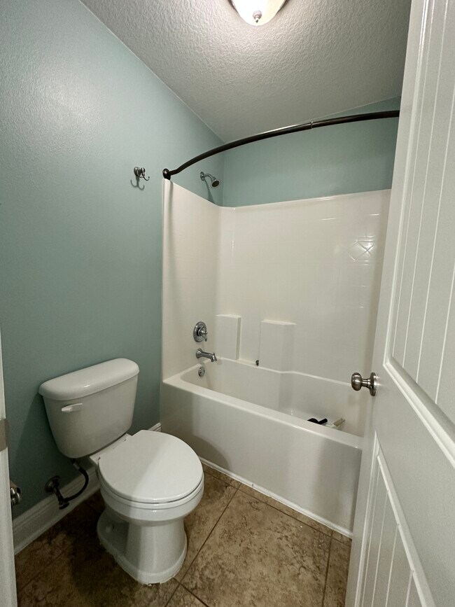 Building Photo - 55 N Knightsbridge Ct