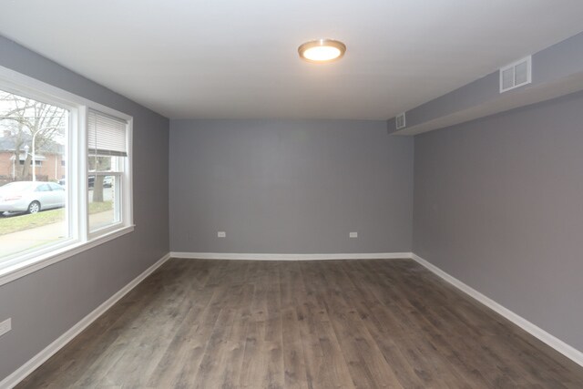 Building Photo - 2654 W Touhy Ave