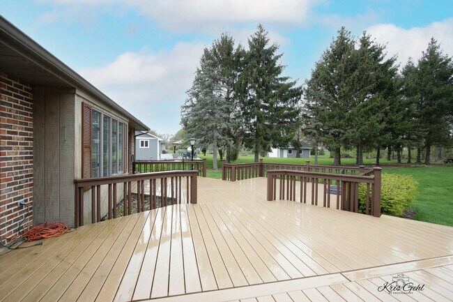 Building Photo - 14620 Country Ln Dr