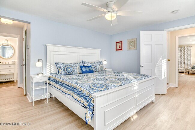 Building Photo - 18 Abbott Ave