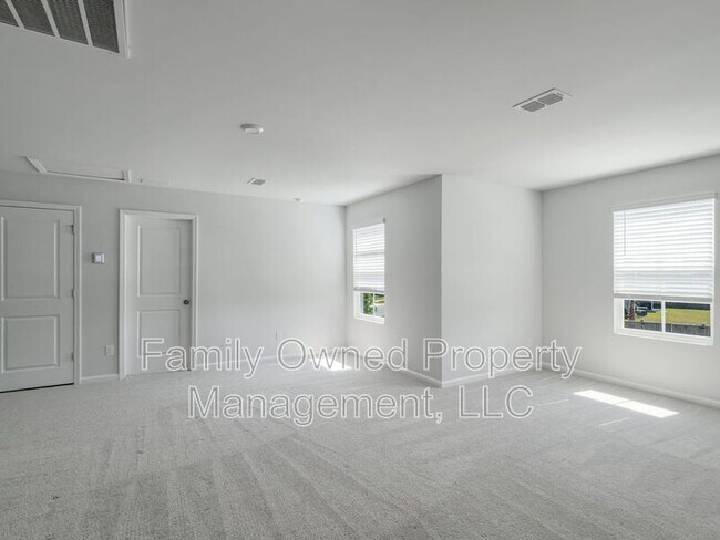 Building Photo - 519 Donnas Vw Wy