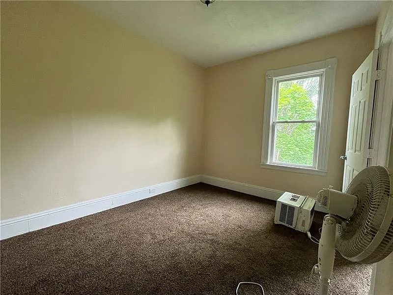 Building Photo - 3929 Vinceton St