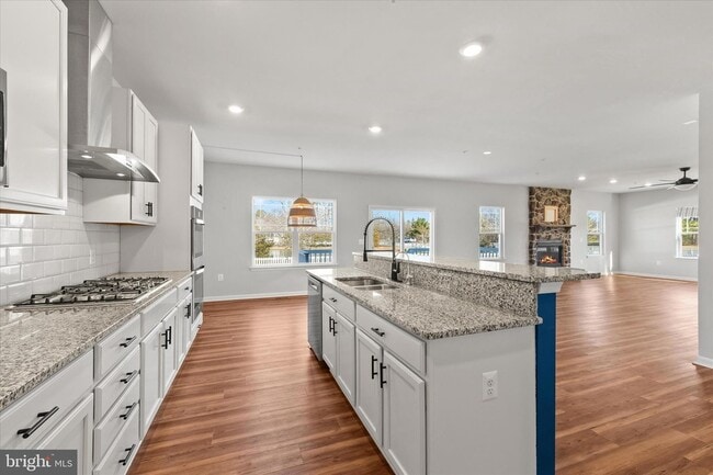 Building Photo - 5559 Trafalgar Cir
