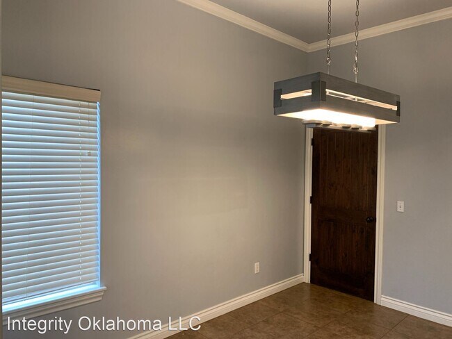 Building Photo - 4 br, 2 bath House - 2424 Wimberley Creek Dr.