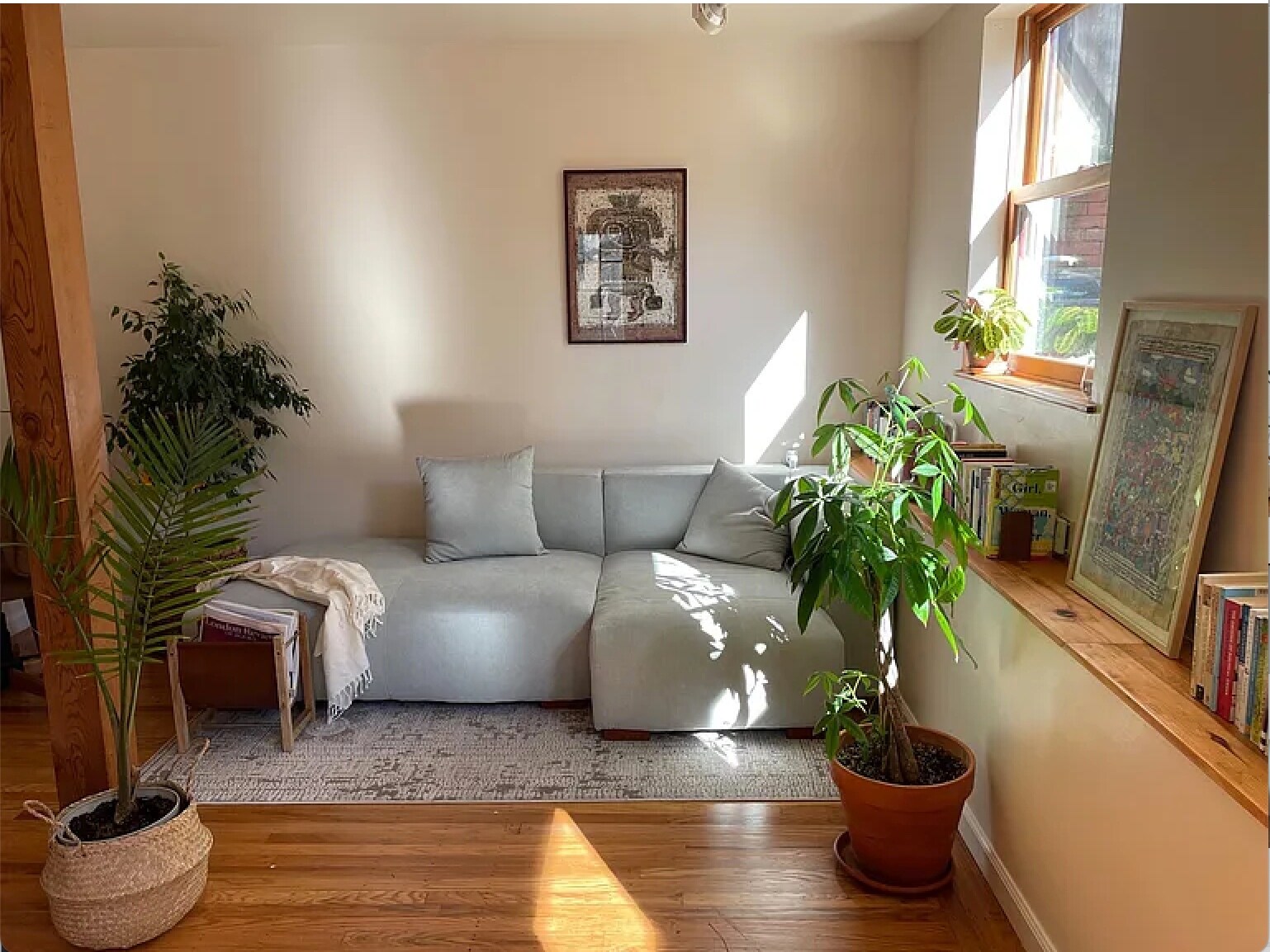Living room - 333A Vicksburg St