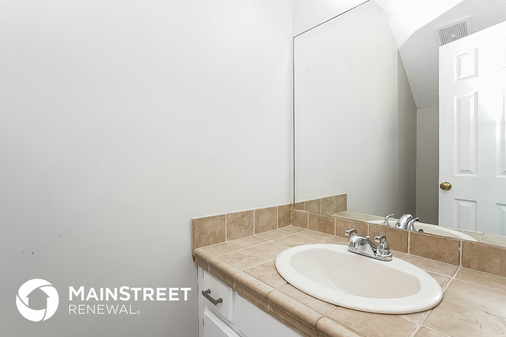 Building Photo - 736 Stone Hedge Dr