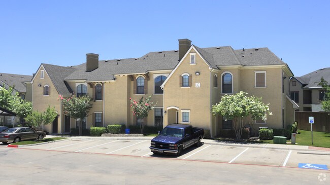 Building Photo - Camden Shadow Brook