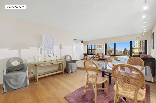 Building Photo - 20 W 64th St