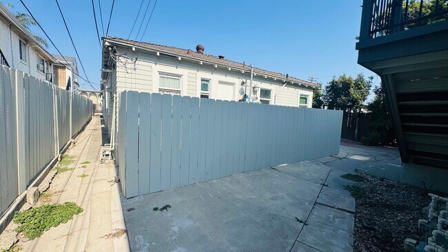 Building Photo - 4114-20 39th St