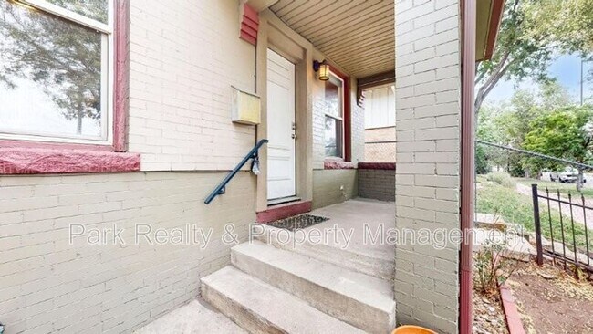 Building Photo - 2738 N Downing St