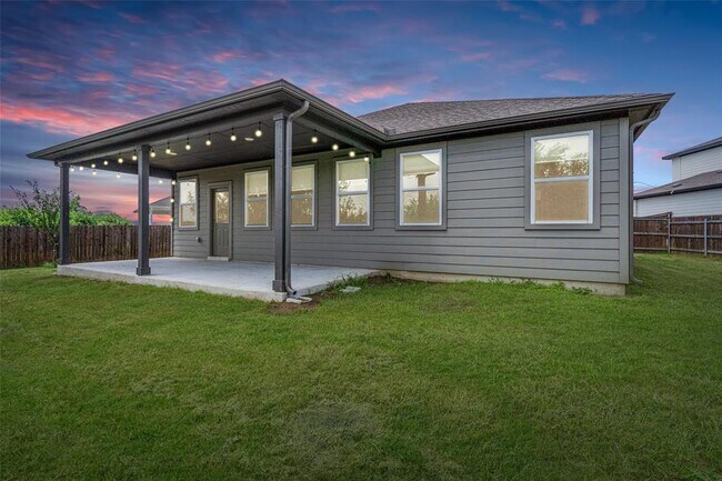 Building Photo - 104 Stinchcomb Rd