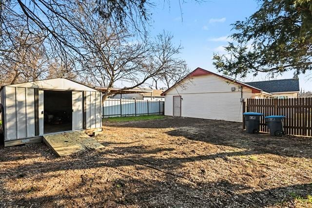 Building Photo - 3720 Stanley Ave