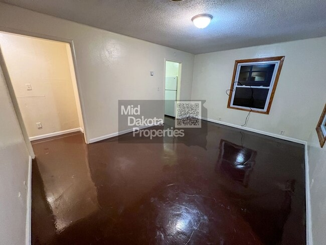 Building Photo - 604 N Wisconsin-2 Bedroom House